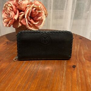Tory Burch Marion Multi-Gusset Zip Wallet